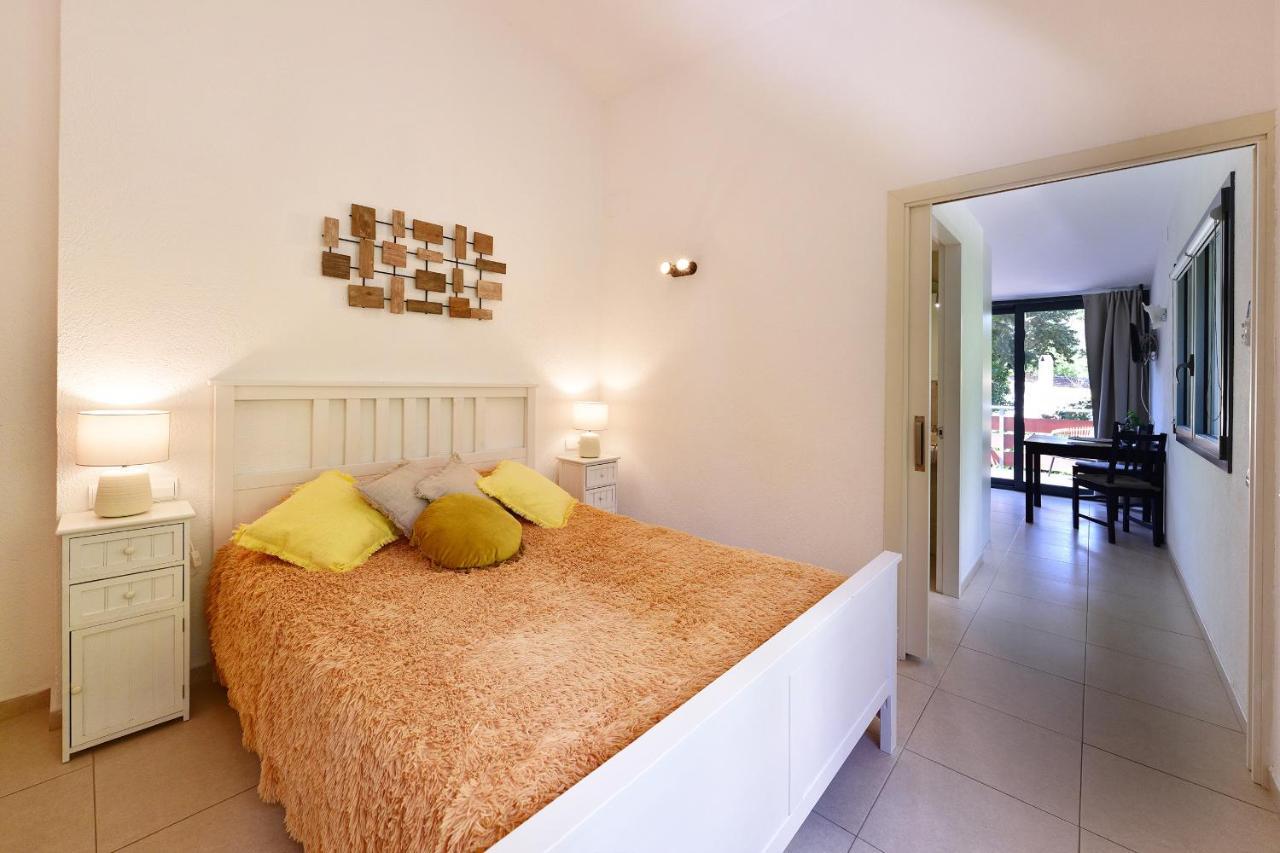 Pequeno Y Acogedor En El Centro De Cadaques Apartment Luaran gambar